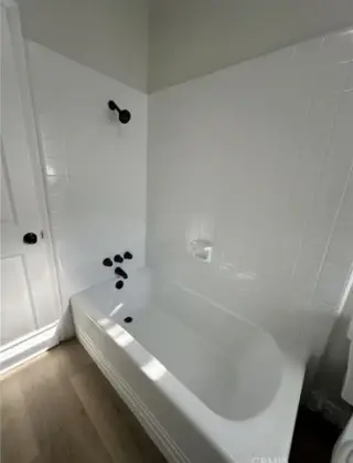1 Bedroom Apt in Hawthorne