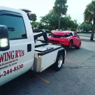 Gruas 24 hr -Towing R'Us Miami