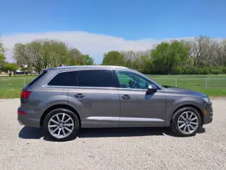 2019 Audi Q7 quattro Prestige 55 TFSI