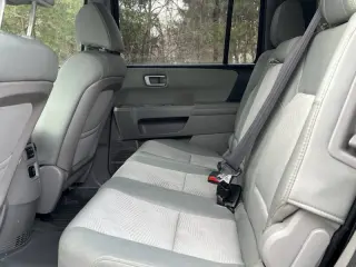 2015 Honda Pilot LX