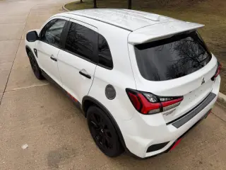 2020 Mitsubishi Outlander Sport ES