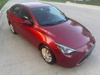 2019 Toyota Yaris L