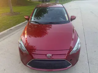 2019 Toyota Yaris L