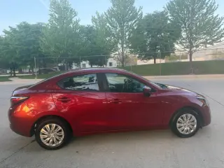 2019 Toyota Yaris L