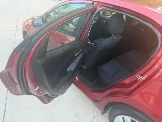 2019 Toyota Yaris L