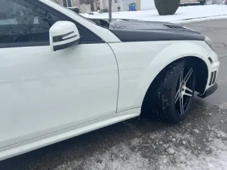 2010 Mercedes-Benz C-Class C 63 AMG