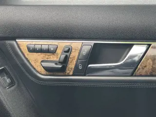 2010 Mercedes-Benz C-Class C 63 AMG