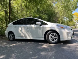 2015 Toyota Prius Three