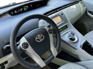 2015 Toyota Prius Three