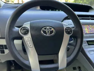 2015 Toyota Prius Three