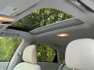 2015 Toyota Prius Three