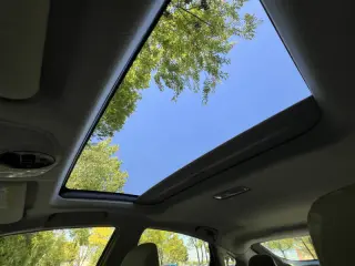 2015 Toyota Prius Three