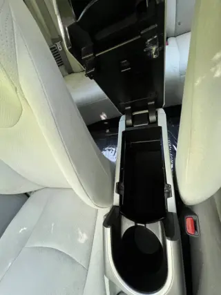 2015 Toyota Prius Three