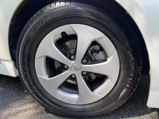 2015 Toyota Prius Three