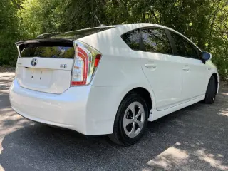 2015 Toyota Prius Three
