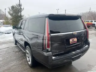 2016 Cadillac Escalade ESV Luxury Collection