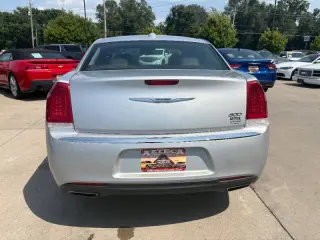 2020 Chrysler 300 Limited