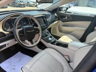 2016 Chrysler 200 C