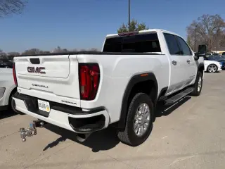 2020 GMC Sierra 2500HD Denali