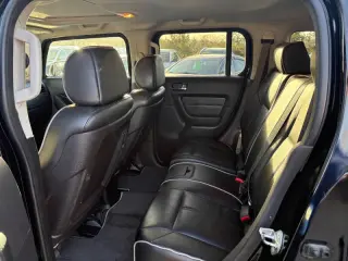 2007 HUMMER H3 Adventure