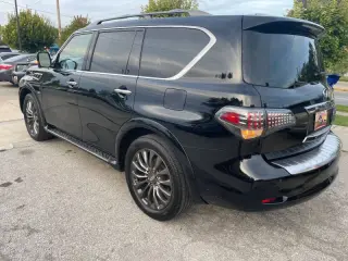 2017 Infiniti QX80 Limited