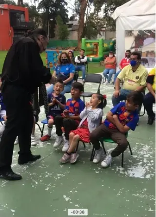 ESCUELAS Show de Magia para