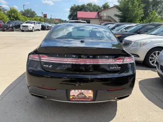 2017 Lincoln MKZ Select
