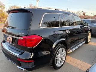 2015 Mercedes-Benz GL-Class GL 550 4MATIC