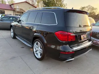 2015 Mercedes-Benz GL-Class GL 550 4MATIC