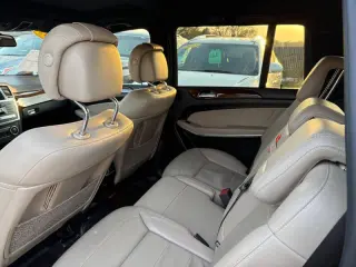 2015 Mercedes-Benz GL-Class GL 550 4MATIC