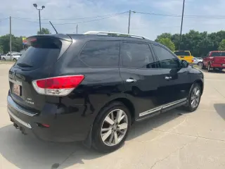 2014 Nissan Pathfinder S