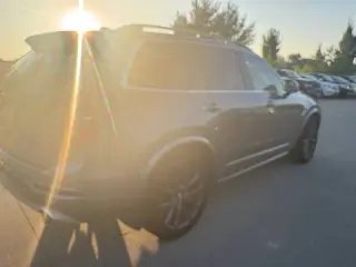 2018 Volvo XC90 T5 Momentum 5-Passenger