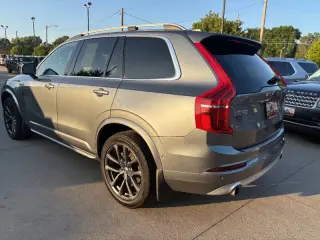 2018 Volvo XC90 T5 Momentum 5-Passenger