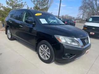 2014 Nissan Pathfinder S