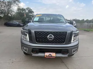 2018 Nissan Titan PRO-4X