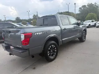 2018 Nissan Titan PRO-4X