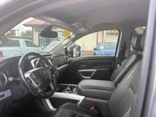 2018 Nissan Titan PRO-4X