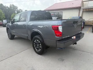 2018 Nissan Titan PRO-4X
