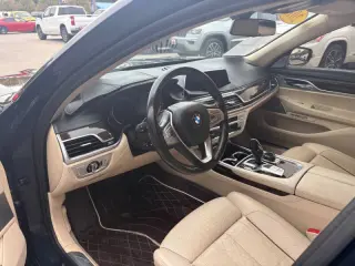 2016 BMW 7 Series 750i xDrive