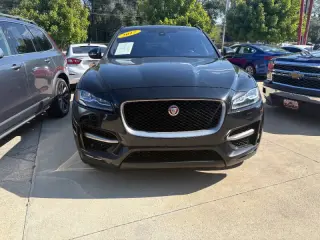 2017 Jaguar F-PACE 35t R-Sport