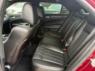 2019 Chrysler 300 S