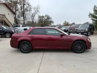 2019 Chrysler 300 S
