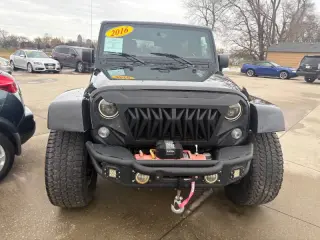 2016 Jeep Wrangler Unlimited Sahara