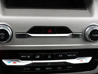 Ford Explorer 2023 AWD XLT 4dr SUV