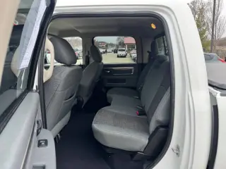 2015 RAM 1500 SLT
