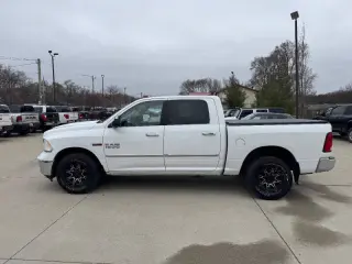 2015 RAM 1500 SLT