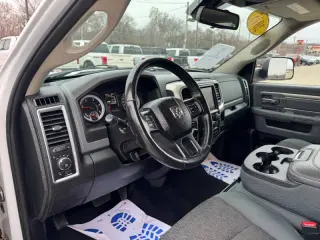 2015 RAM 1500 SLT