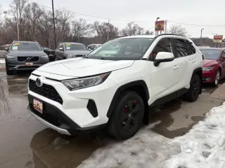 2019 Toyota RAV4 Hybrid XLE