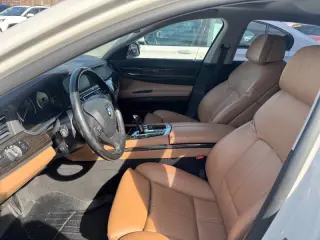 2012 BMW 7 Series 750Li xDrive