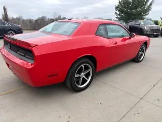 2010 Dodge Challenger SE